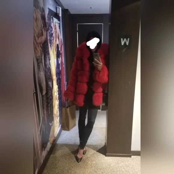 Red Fur Coat - Picture 4 of 4